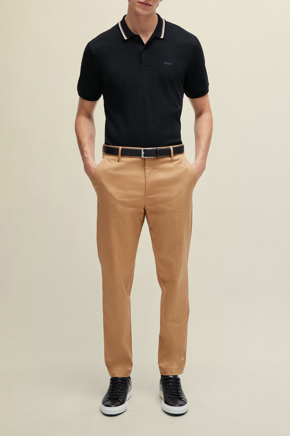 תמונת כל הלוק של חולצת פולו סלים פיט